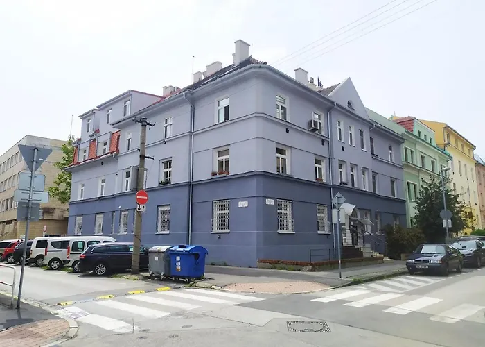 Pisqor - Self Check-in Апартаменти