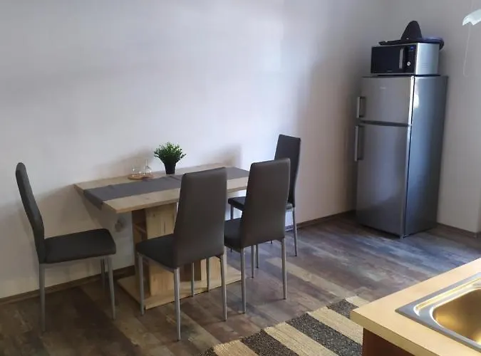 Pisqor - Self Check-in Apartamento Bratislava